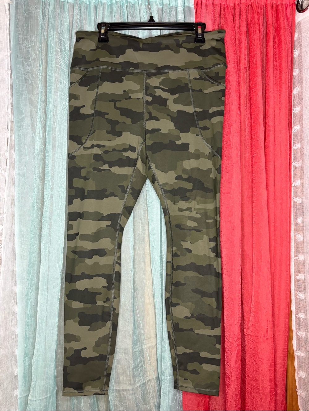 Camo Green Leggings -Stretch Bottoms
